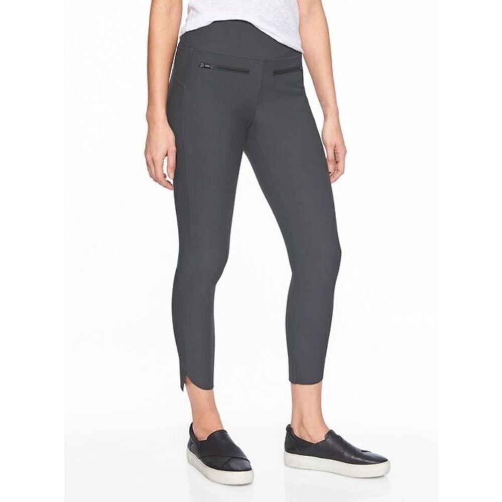 Athleta Stellar Crop Pant in Charcoal Grey Size XS